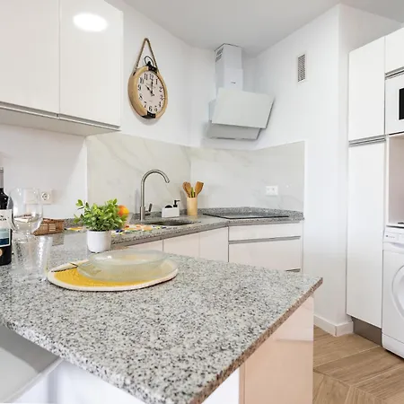 Malagasuite Cozy Studio & Pool Torremolinos Exterior photo