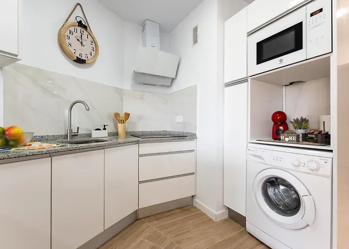 Malagasuite Cozy Studio & Pool Torremolinos