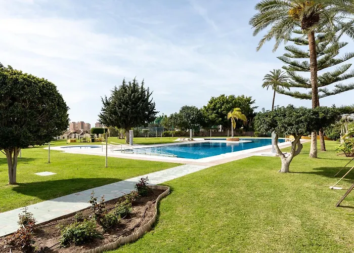 Malagasuite Cozy Studio & Pool Torremolinos